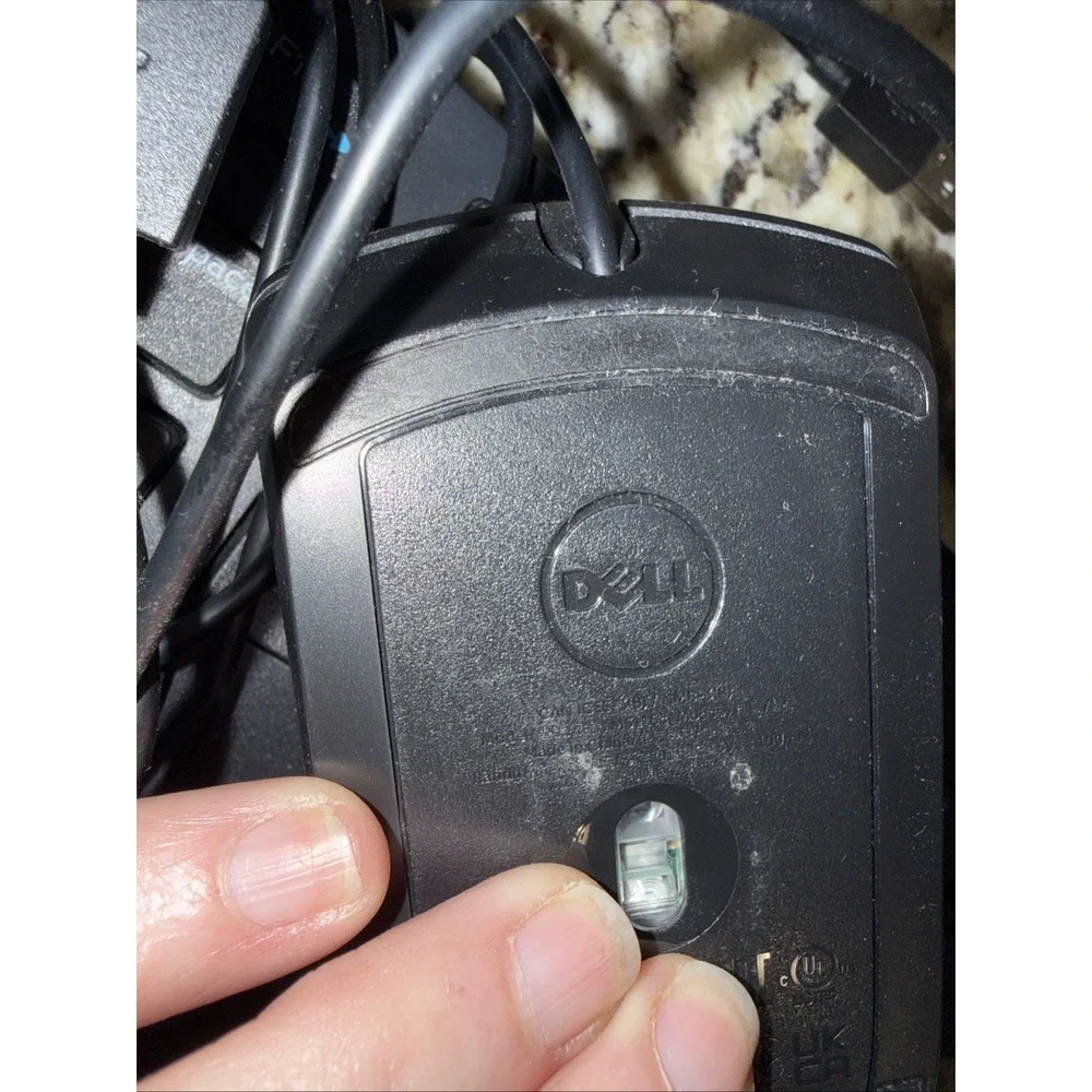 2 Genuine Dell USB W Slim Black Keyboard & Mouse 1 Microsoft Board & Mouse. 5600